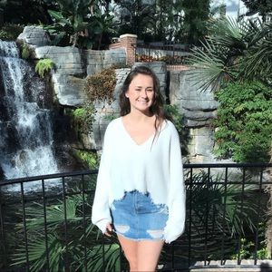 Meet your Posher, Olivia